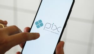 FastSpring e EBANX firmam parceria para expandir Pix Payments para produtos digitais no Brasil