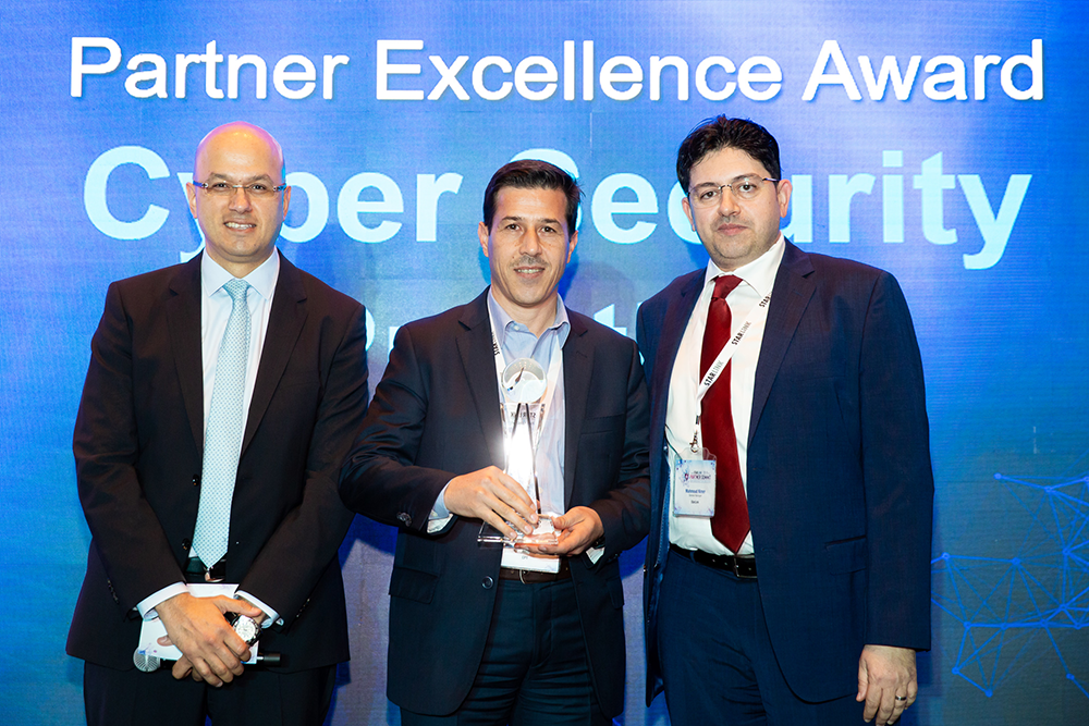 Computer & Power Technology awarded top channel performer by StarLink