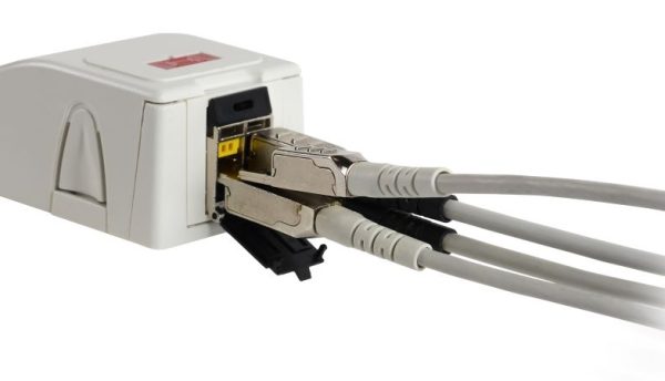 Siemon demonstrates single-pair Ethernet over 400 metres of balanced twisted pair copper cabling