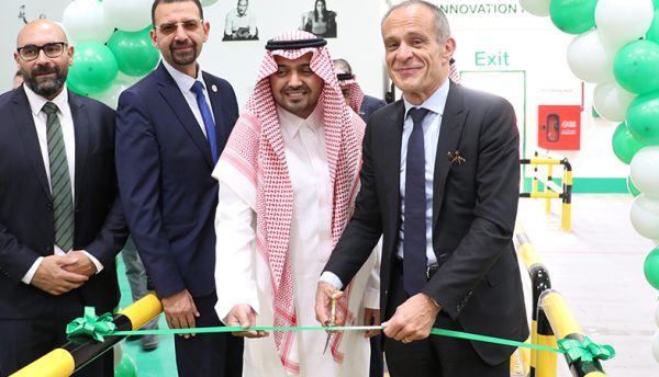 Schneider Electric opens 7,000 sqm sustainable and intelligent distribution centre in Riyadh